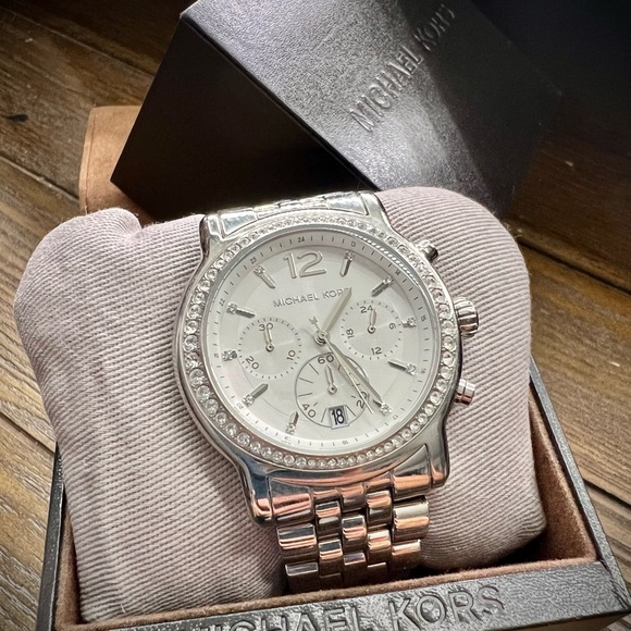 Michael Kors women’s watch - Picture 5 of 5